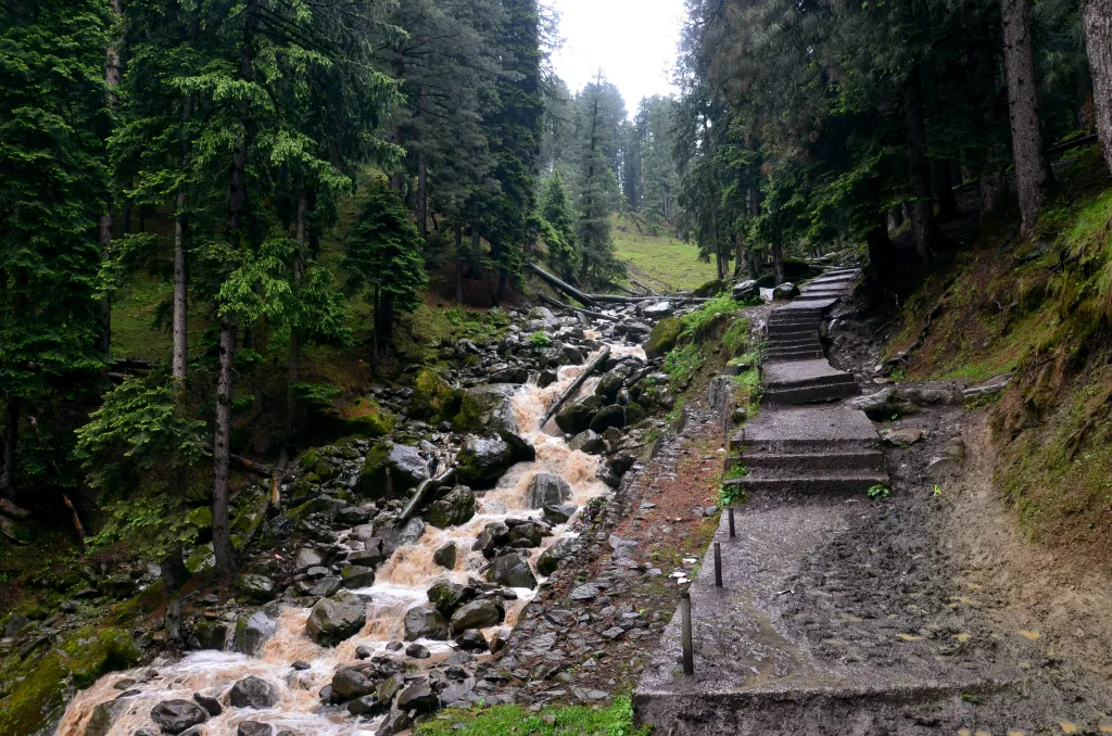 Yusmarg